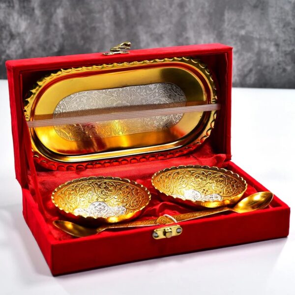 Velvet Set With 2 Spoon
